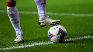 Halifax close in on play-off places with easy win over Oxford City