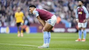 Unai Emery concerned over Ollie Watkins’ hamstring injury