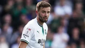 Wycombe boss hails ‘fantastic’ Matt Butcher after goals against Northampton