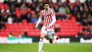 Huddersfield pegged back as Ki-Jana Hoever earns point for Stoke