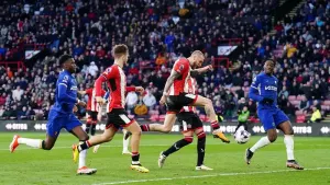 Oli McBurnie (centre) scores Sheffield United’s equaliser (Mike Egerton/PA)