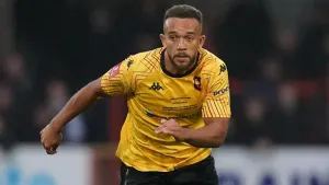Southend maintain play-off dream with win at AFC Fylde