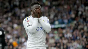 Southampton inflict further misery on play-offs-bound Leeds