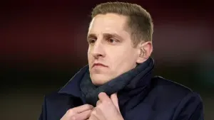 Michael Dawson backs Tottenham to aim high next season
