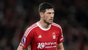 Scotland defender Scott McKenna becomes free agent after leaving Forest