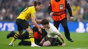 Wembley pitch invaders arrested after delay to Champions League final
