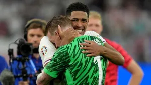 Jordan Pickford lauds ‘golden boy’ Jude Bellingham after England beat Slovakia