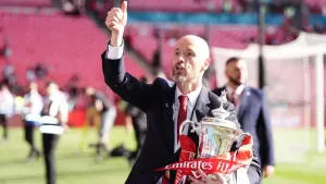 Manchester United hand Erik ten Hag contract extension until 2026