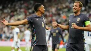 Trent Alexander-Arnold backs Harry Kane amid clamour for captain to be dropped