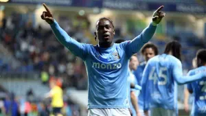 Brandon Thomas-Asante scores first Coventry goal to see off Oxford