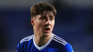 Brett McGavin brace sees Yeovil to win at Boston