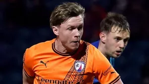 Chesterfield run riot at Crewe after three early goals