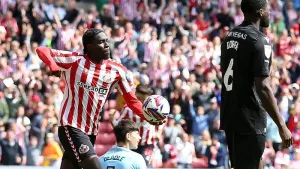 Eliezer Mayenda sets good example at Sunderland – Regis Le Bris