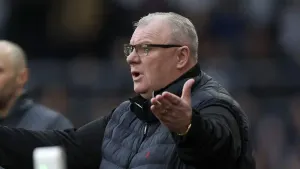 Goalless draw leaves frustrated Steve Evans wanting a more clinical Rotherham