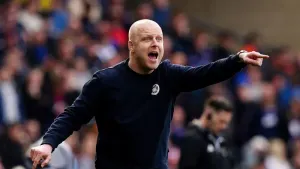 Hearts fall to another defeat as Motherwell win at Fir Park