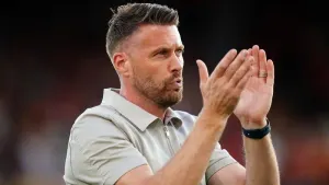 Rob Edwards salutes Luton fight as they battle with 10 men to draw at Portsmouth