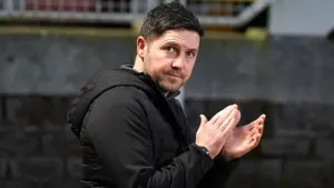 Interim boss Liam Fox hails Hearts resolve after late leveller ends losing run