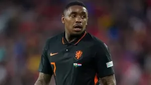Ronald Koeman: ‘Book basically closed’ on Steven Bergwijn’s Netherlands career