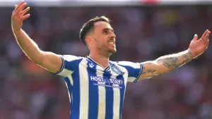 Birmingham held at promotion rivals Mansfield