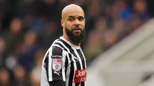 David McGoldrick strikes late to salvage point for Notts County at Chesterfield