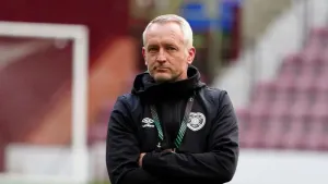 James Wilson snatches late equaliser for Hearts in Edinburgh derby at Hibernian