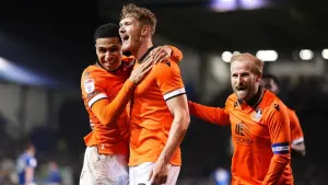 Michael Smith stunner sees Sheffield Wednesday come back to win at Portsmouth
