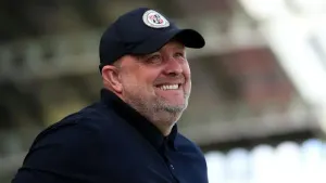 Andy Woodman eyes tie with ‘big guns’ after dramatic Bromley win at Rochdale