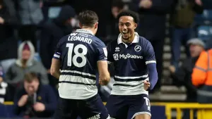 Femi Azeez nets late leveller as Millwall draw against leaders Sunderland