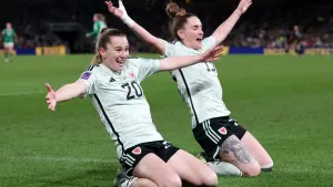 Hannah Cain and Carrie Jones fire Wales to Euro 2025