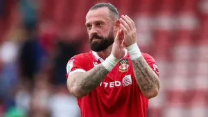 Wrexham come from behind to rock Blackpool