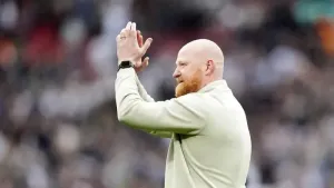 Andy Whing says victory over Grimsby a ‘fantastic start’ to Barrow tenure