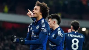Arsenal pay penalty as Manchester United win shootout to progress in FA Cup