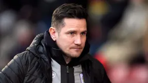 Lee Bell praises Crewe togetherness after narrow victory over Morecambe