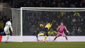 Luton suffer more away day woe as Oxford hit back to win