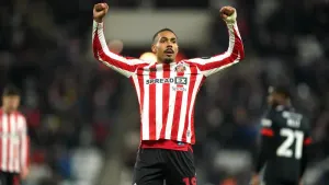 Sunderland maintain promotion push and sink Luton to foot of the table