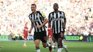 Dan Burn: Newcastle’s Alexander Isak probably the best striker in the world