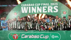 Eddie Howe ends long wait for an English manager to lift major men’s trophy