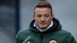Noel Hunt says Reading fortunate not to concede penalty against Peterborough
