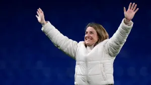 Sonia Bompastor hails ‘perfect’ Chelsea after reaching Champions League semis