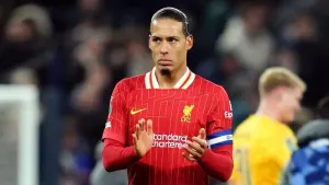 Virgil van Dijk ‘fully committed’ to Liverpool despite contract stalemate