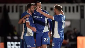 Chesterfield peg back Gillingham to leave Gareth Ainsworth winless