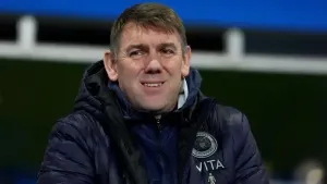 Dave Challinor says Stockport focused on themselves in League One play-off race