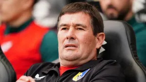 Embarrassed Nigel Clough labels Mansfield errors ‘inexcusable’ in Reading rout
