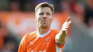 Lee Evans penalty earns Blackpool point against his former club Wigan