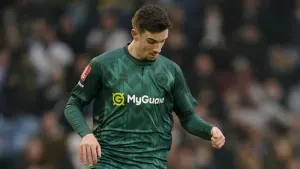 Millwall step up play-off bid with win over Middlesbrough