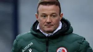 Reading boss Noel Hunt urges fans to dream after moving into play-offs