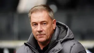 Scott Lindsey ‘really proud’ as Crawley continue fight for survival