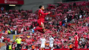 Virgil van Dijk follows Mohamed Salah’s lead and signs new Liverpool deal