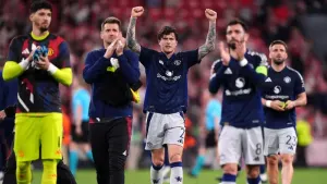 Friday’s briefing: Man Utd and Tottenham take control in Europa League