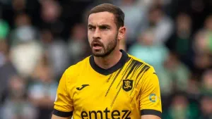 Livingston bag Premiership play-off semi-final first-leg lead at Partick Thistle